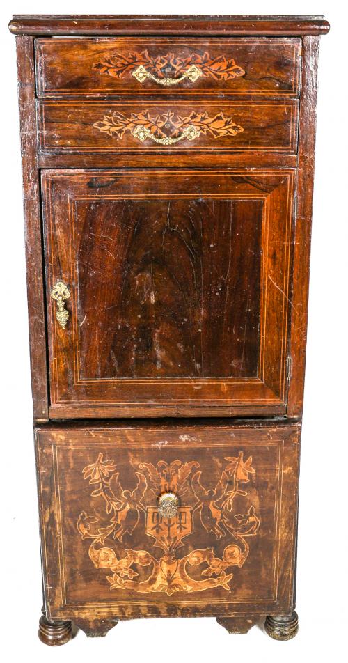MUEBLE AUXILIAR DE ESTILO ISABELINO AÑOS 40
