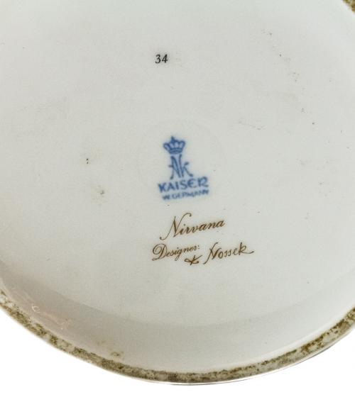 TIBOR EN PORCELANA ALEMANA DEL ÚLTIMO CUARTO DEL S.XX