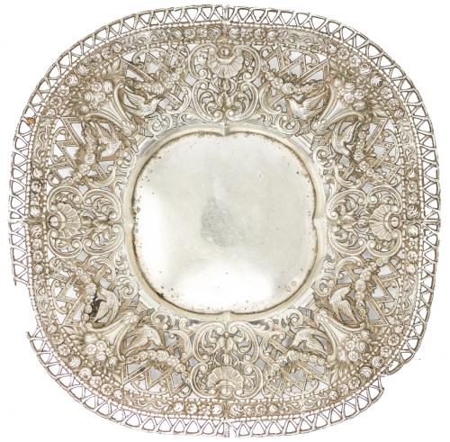 CENTRO DE MESA EN PLATA DEL SEGUNDO TERCIO DEL S.XX