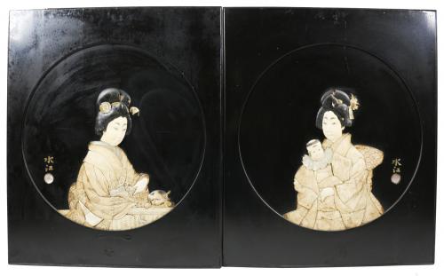 PAREJA DE PLAFONES DE LACA JAPONESA