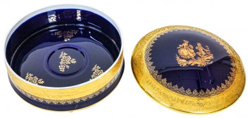 GRAN CAJA EN PORCELANA DE LIMOGES SEGUNDA MITAD DEL S.XX