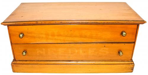 CAJA DE MADERA DE LA SEGUNDA MITAD DE S. XX