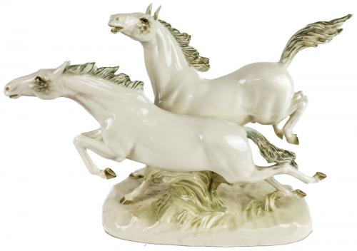 FIGURA EN PORCELANA ALEMANA DE MEDIADOS DEL S.XX