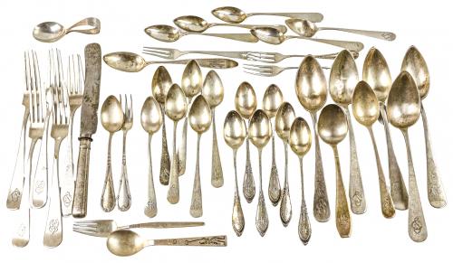 CONJUNTO DE CUBIERTOS EN PLATA