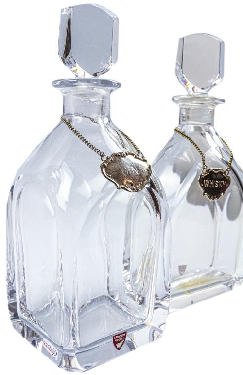 TRES BOTELLAS LICORERAS EN CRISTAL "ORREFORS"