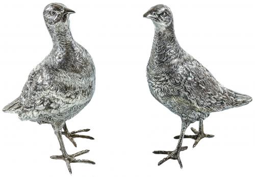 PAREJA DE FIGURAS EN PLATA DE MEDIADOS S.XX
