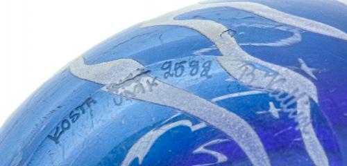DOS CENTROS Y BOTELLA DE CRISTAL SUECO DE LOS AÑOS 30/40