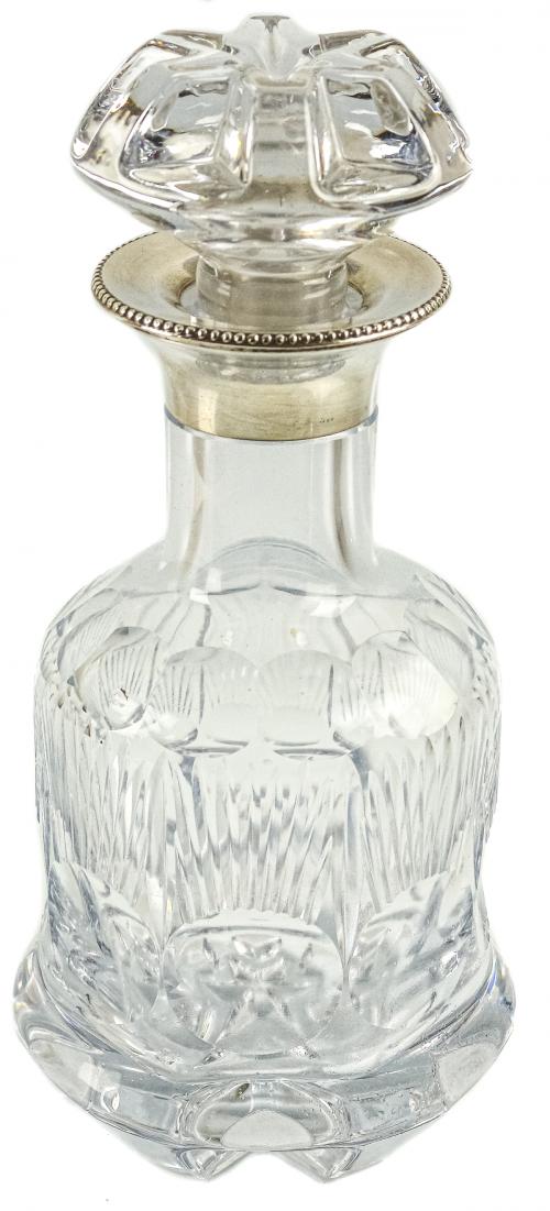 BOTELLA LICORERA EN CRISTAL DEL ÚLTIMO CUARTO DEL S.XX