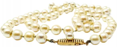 COLLAR DE PERLAS DE LOS AÑOS 70