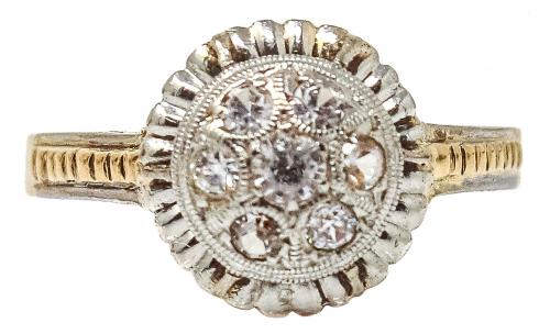 ANILLO CON ROSETÓN DE BRILLANTES
