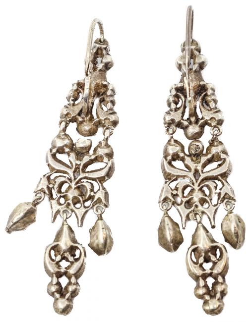 PENDIENTES "ARRECADES" DE PPS. DEL S.XIX