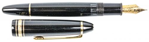 PLUMA ESTILOGRÁFICA MONTBLANC "MEISTERSTÜCK"