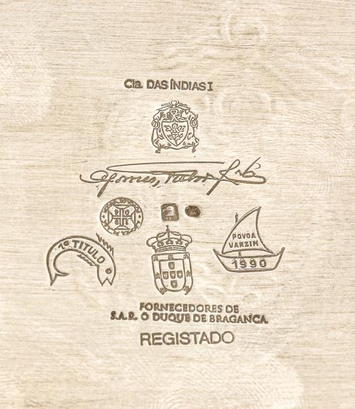 CENTRO DE MESA EN PLATA DE PORTUGAL DEL ÚLTIMO TERCIO S.XX