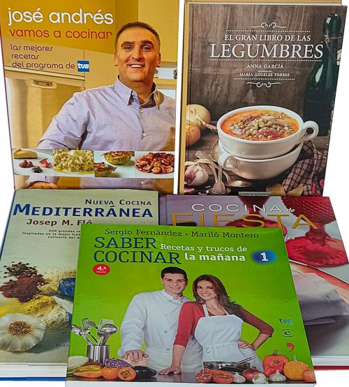 CINCO LIBROS DE COCINA