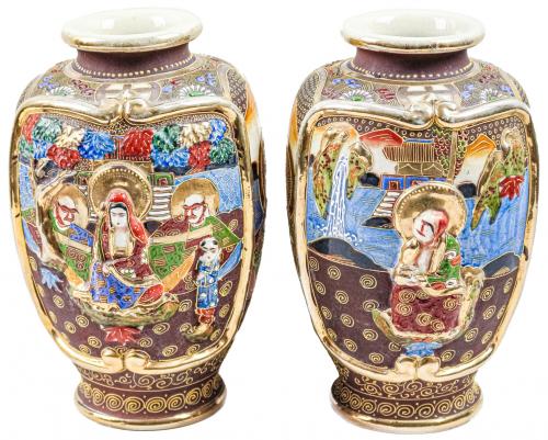 PAREJA DE JARRONES ORIENTALES