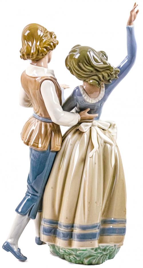 FIGURA DE PORCELANA LLADRÓ