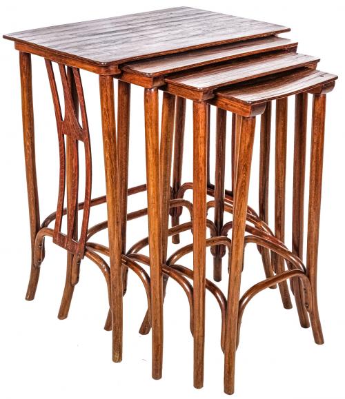 CUATRO MESITAS NIDO ESTILO THONET