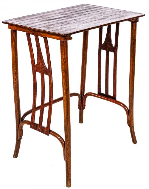 CUATRO MESITAS NIDO ESTILO THONET