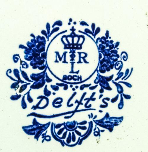 PAREJA DE PLATOS DE PORCELANA HOLANDESA DE DELF