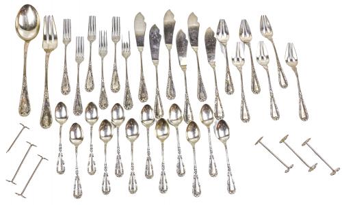 CONJUNTO DE CUBIERTOS DE PLATA