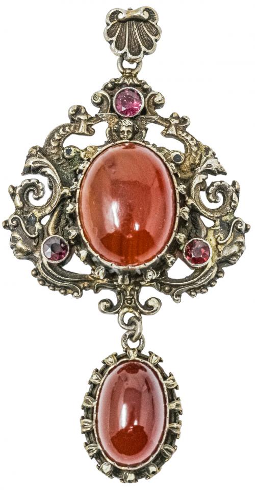 COLGANTE DEL S.XIX CON ÁGATA CORNALINA