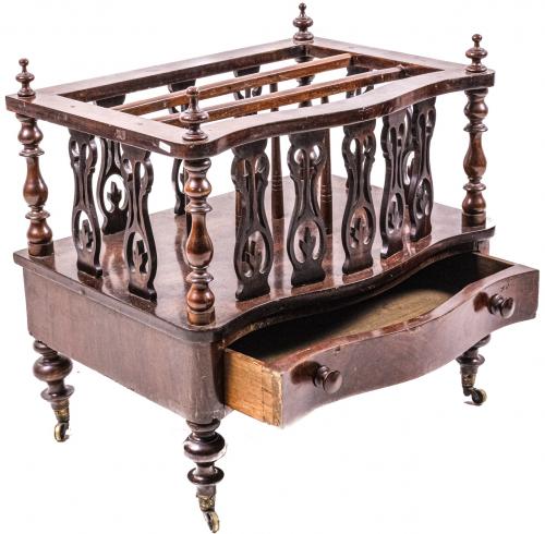 PEQUEÑO MUEBLE REVISTERO INGLÉS DE MEDIADOS S.XX
