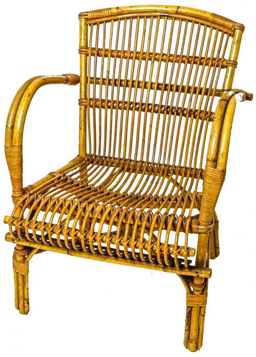 CONJUNTO DE MESA Y CUATRO SILLAS DE JARDÍN