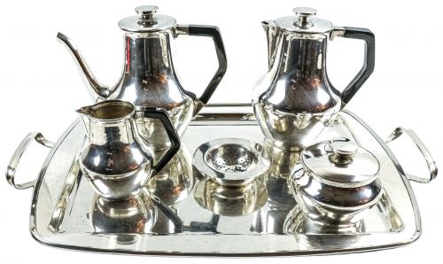 SERVICIO DE CAFÉ Y TÉ DEL ÚLTIMO TERCIO DEL S.XX