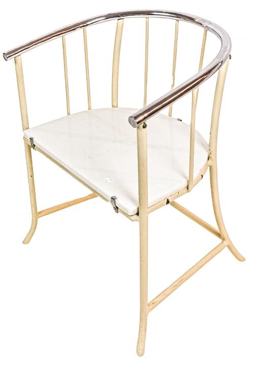 MESA DE CONSULTORIO MÉDICO CON SILLA