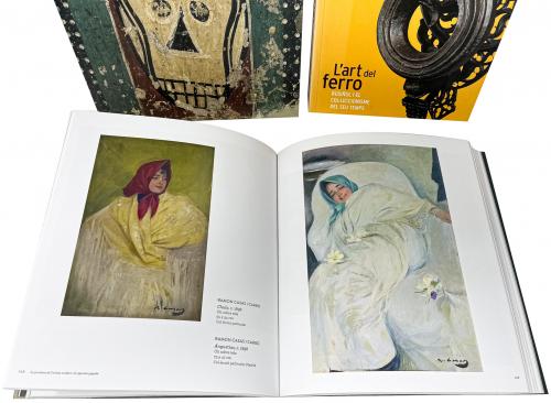 TRES CATÁLOGOS DE EXPOSICIÓN DE ARTE