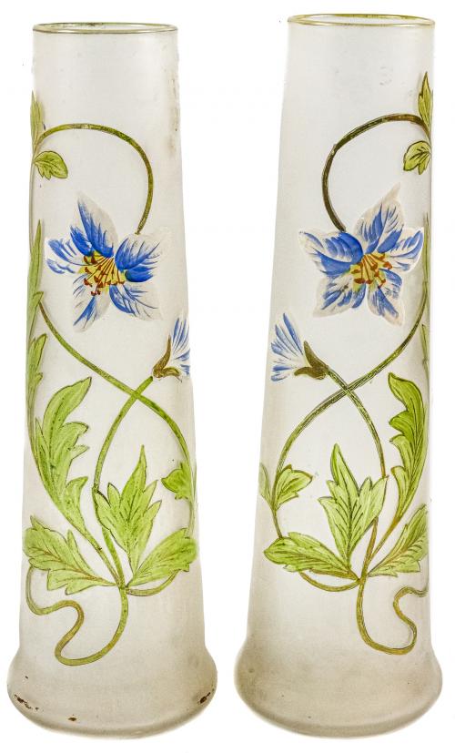 PAREJA DE JARRONES ESMALTADOS