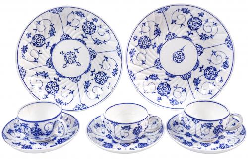 CONJUNTO DE PIEZAS EN PORCELANA "VILLEROY & BOCH"