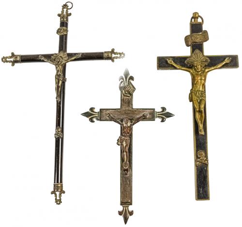 TRES CRUCES DE FINALES DEL S.XIX Y PRINCIPIOS DEL S.XX