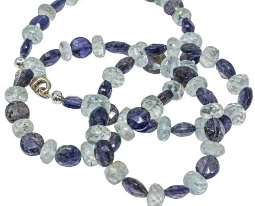 COLLAR DE IOLITA Y CRISTAL DE ROCA