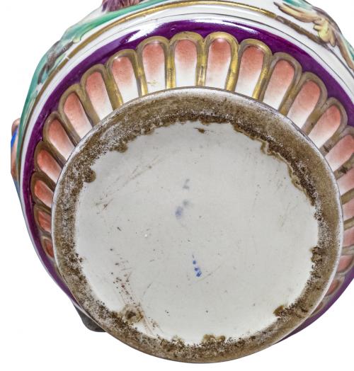 COPA Y JARRA EN PORCELANA CAPODIMONTE