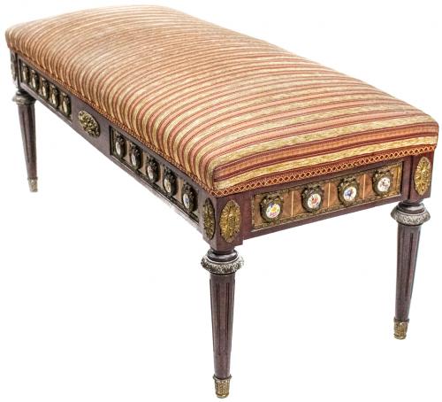 BANQUETA DE MEDIADOS DE SIGLO XX