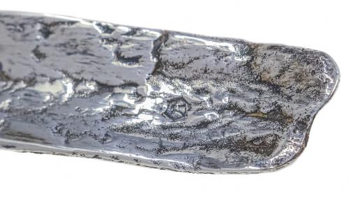 "AVE" DE METAL PLATEADO