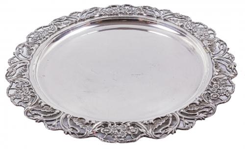 BANDEJA CIRCULAR EN PLATA  DE MEDIADOS DEL S.XX