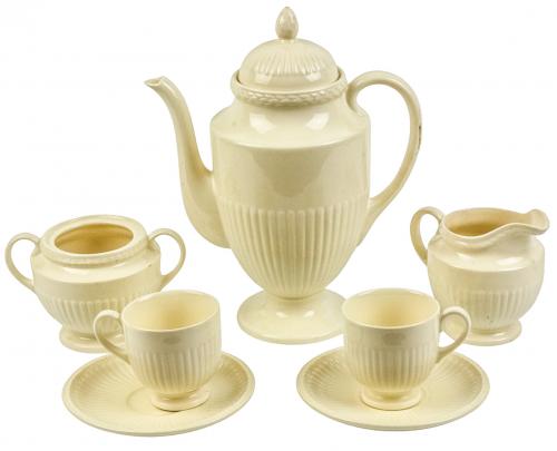 JUEGO DE TE EN LOZA INGLESA "WEDGWOOD"