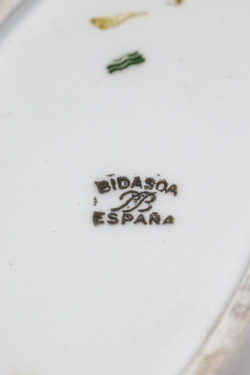 VAJILLA PARA 12 SERVICIOS EN PORCELANA DE MEDIADOS S.XX