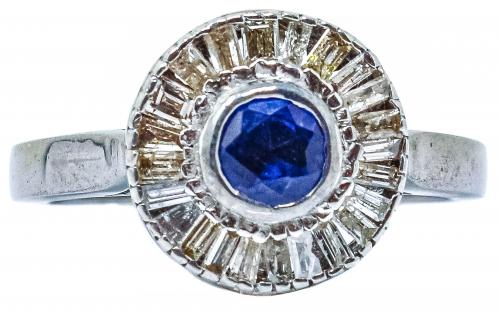 ANILLO ROSETÓN CON ZAFIRO Y DIAMANTES