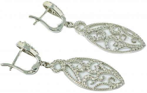 PENDIENTES LARGOS CON CIRCONITAS
