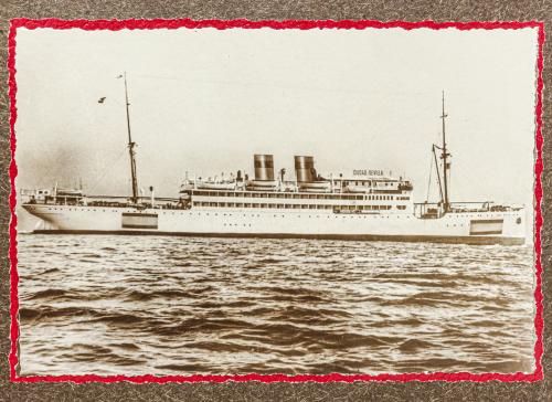 ALBUM FOTOGRÁFICO DEL BARCO DE PASAJEROS "CIUDAD SEVILLA"