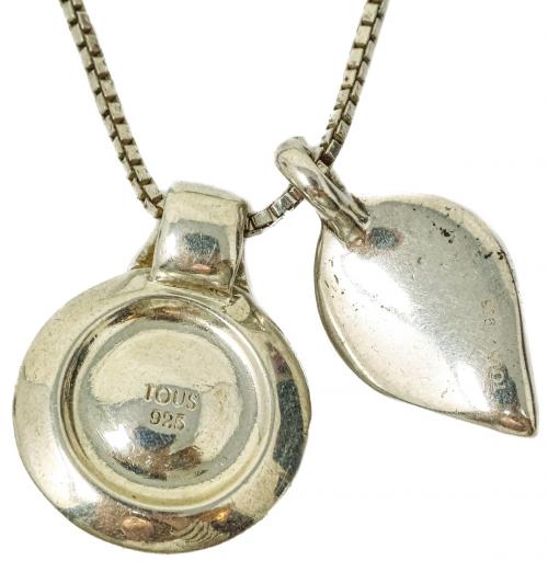 CADENA CON DOS COLGANTES