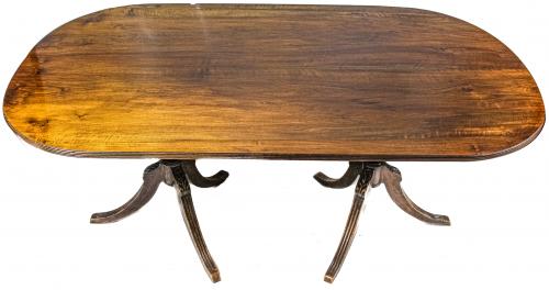 MESA DE COMEDOR DE LOS AÑOS 40