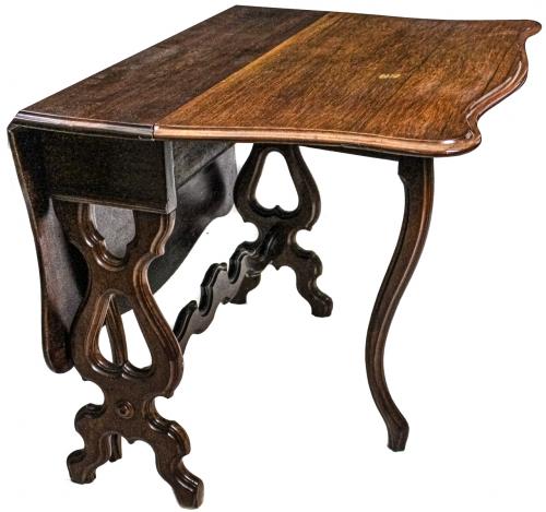 MESA DE ALAS DEL ÚLTIMO CUARTO DEL S.XIX