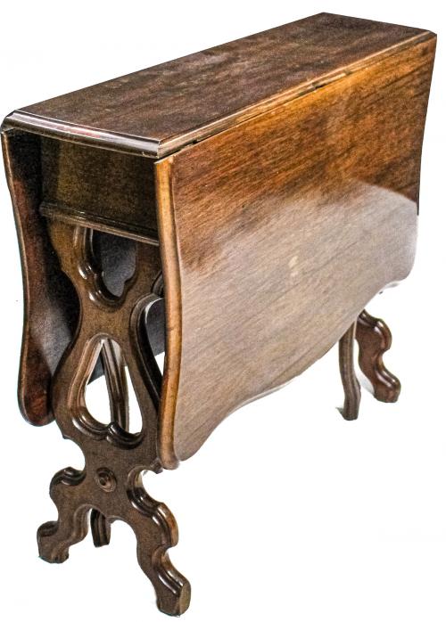MESA DE ALAS DEL ÚLTIMO CUARTO DEL S.XIX