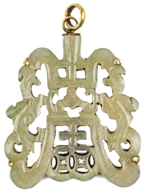 COLGANTE CON AMULETO ORIENTAL