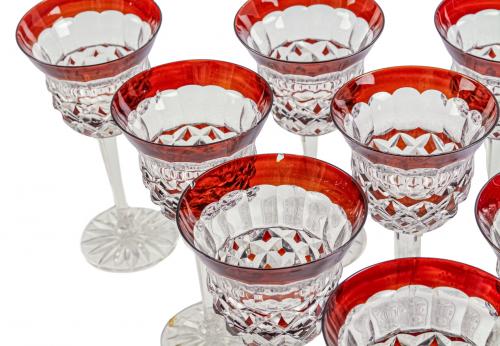 CONJUNTO DE COPAS DE CRISTAL TALLADO