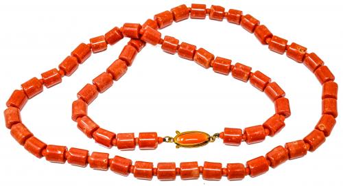 COLLAR DE CORAL